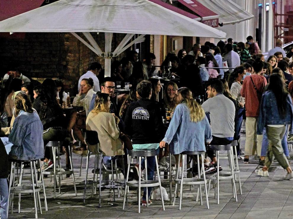 El colectivo SOS Hostelería exige un plan integral de reactivación del sector