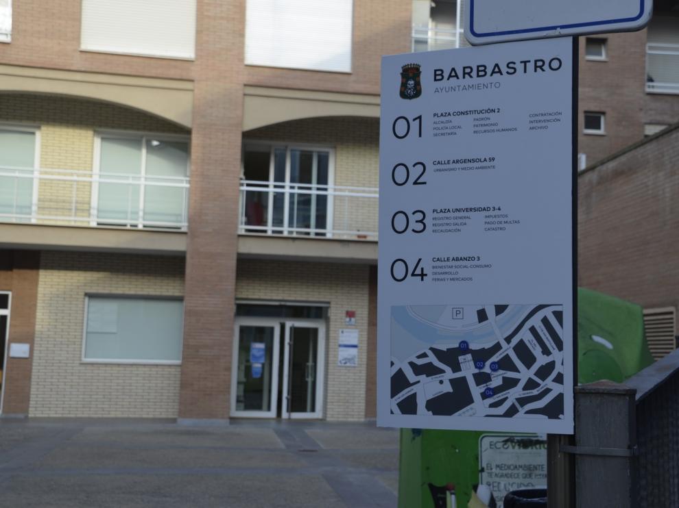 El Ayuntamiento de Barbastro traslada algunos de sus servicios a unas dependencias más amplias y accesibles