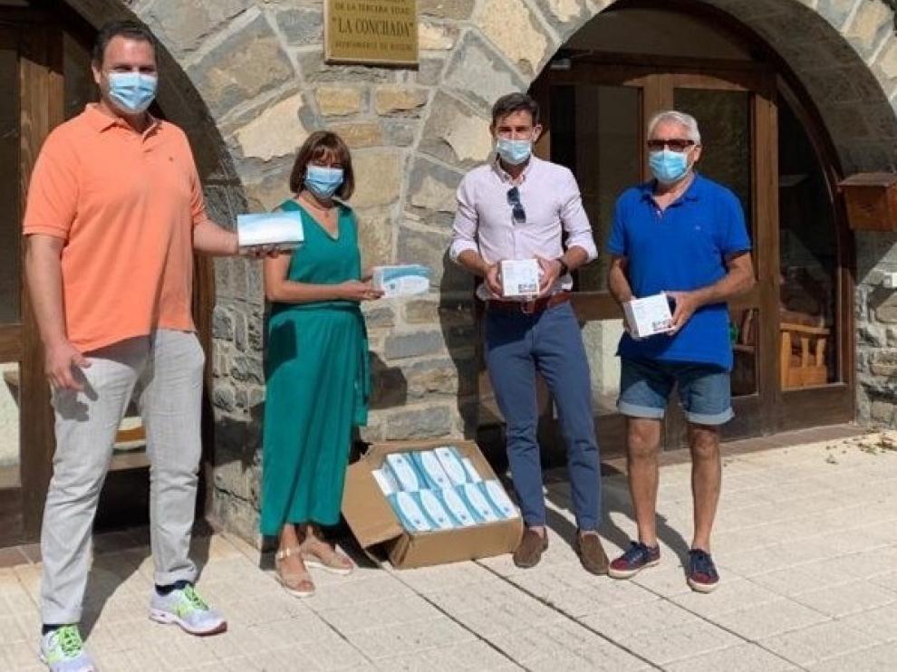 Donación de mil mascarillas a La Conchada de Biescas