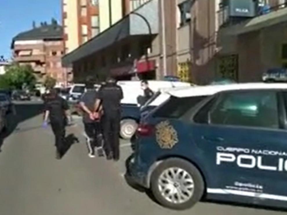 La Policía Nacional detiene en Jaca a un fugitivo buscado internacionalmente por un homicidio en Pakistán