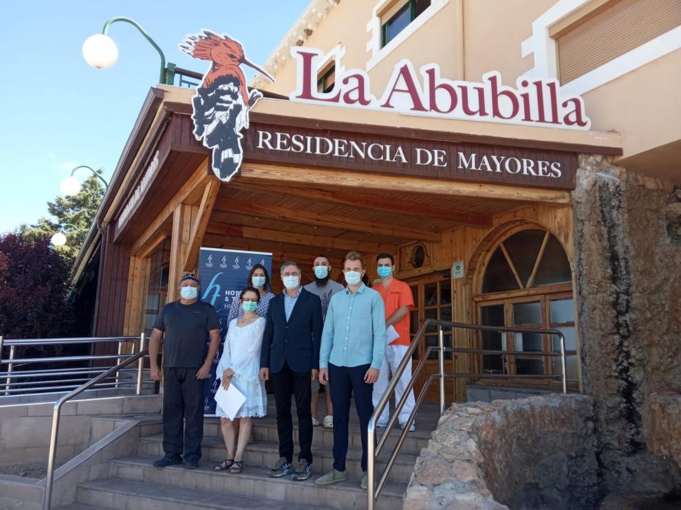 La Asociación Provincial de Hostelería y Turismo de Huesca reconoce el esfuerzo de la Residencia La Abubilla
