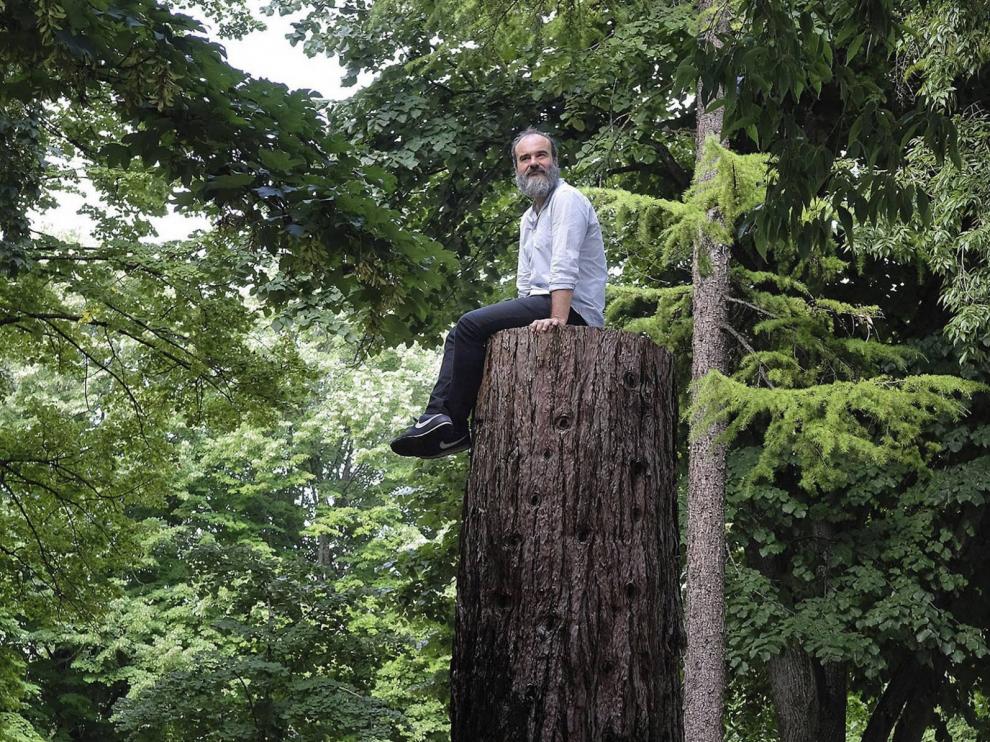 Óskar Alegría: "Vivir fuera del tiempo permite que cuatro meses se conviertan en segundos eternos"