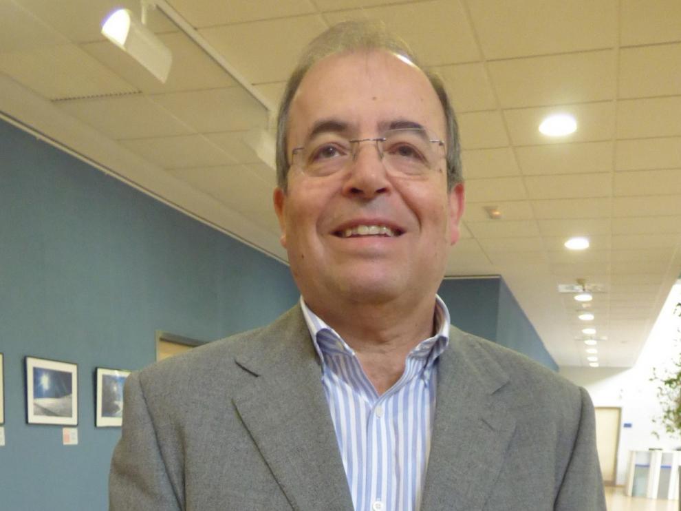 José Ignacio Castaño, gerente de la zona de Huesca del Salud: "No es cuestión de culpabilizar sino de un esfuerzo de transmisión de normas"