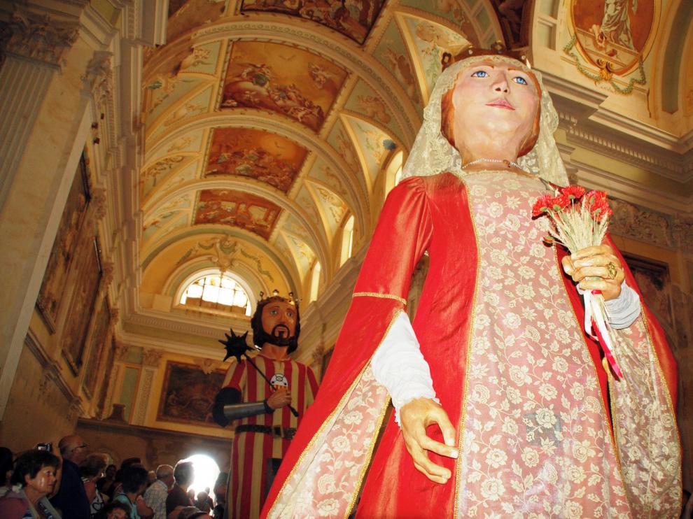 En Sena descansa la reina doña Sancha