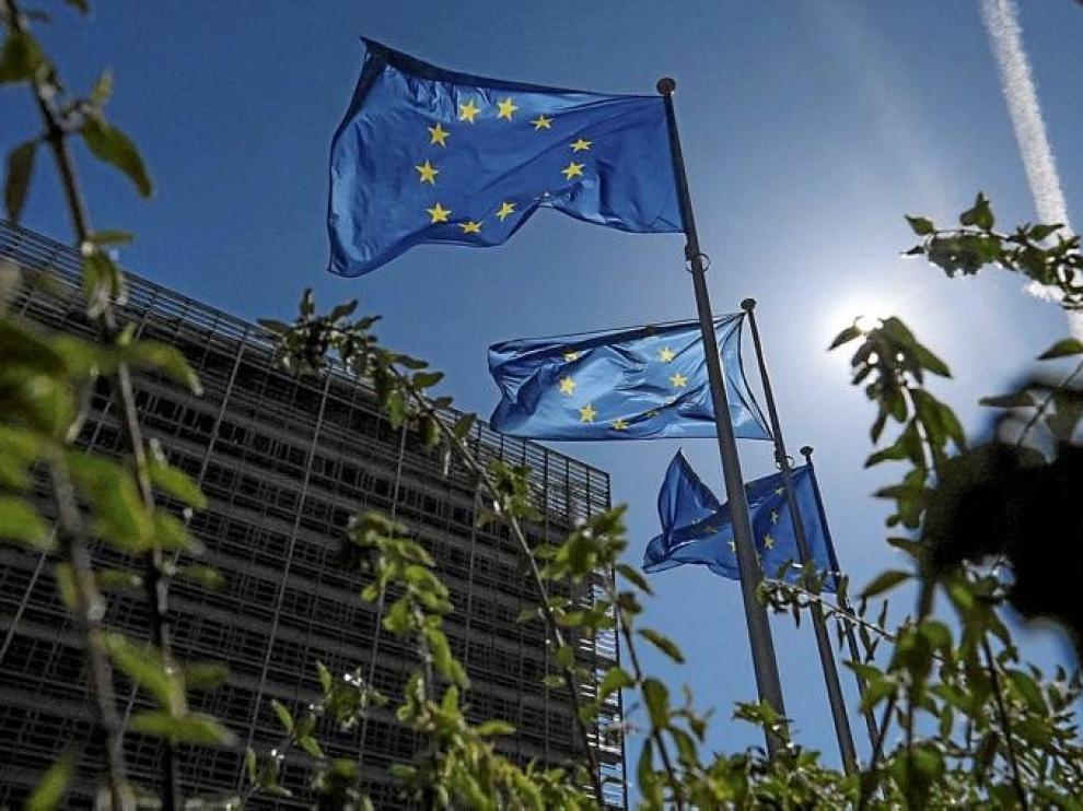 Un eurodiputado del partido de Orban estuvo en una orgía ilegal en Bruselas