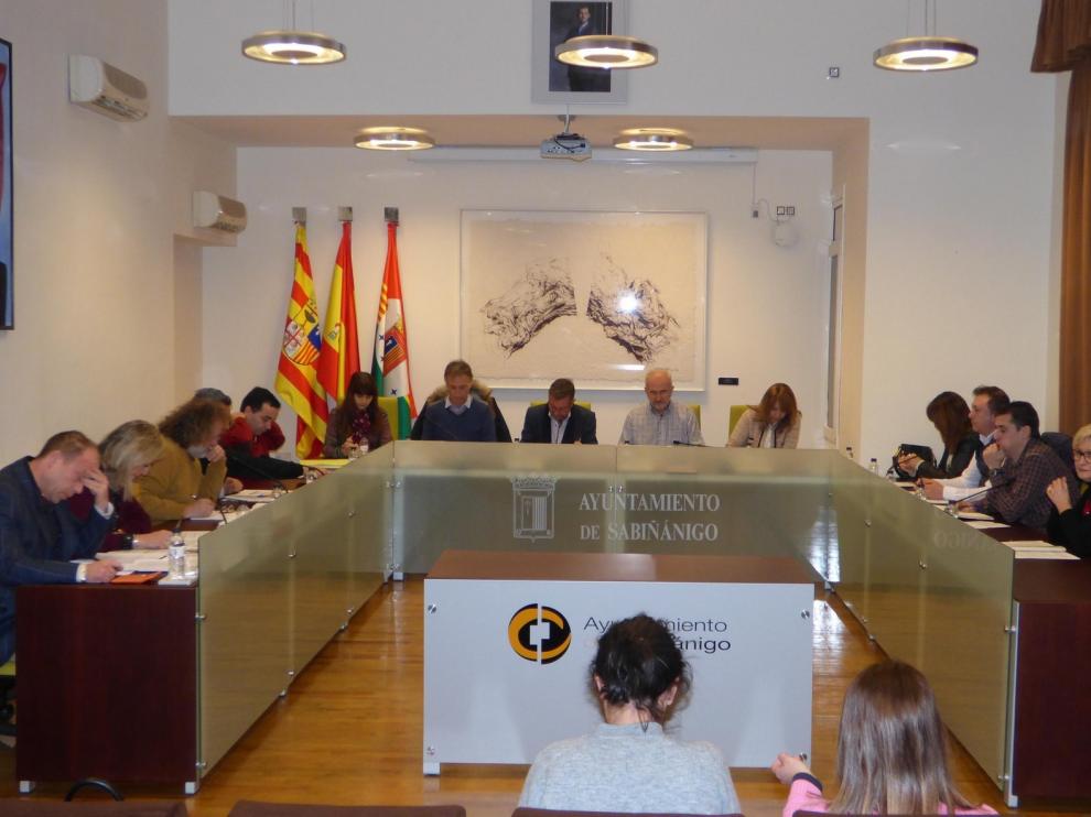 Las telecomunicaciones y el curso escolar, a debate en pleno municipal de Sabiñánigo