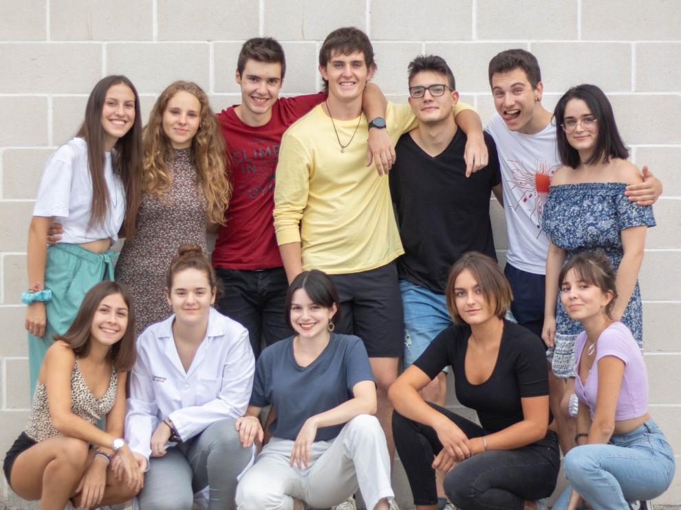 Un grupo de jóvenes de Jaca representa “Espejos rotos” este viernes en el Palacio de Congresos