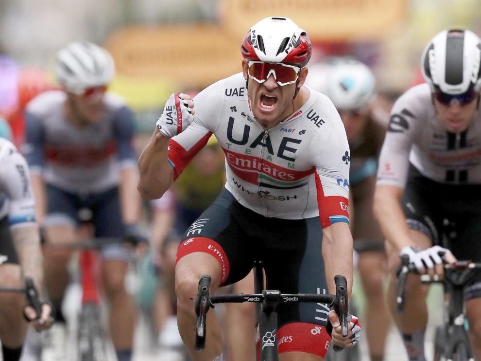 Alexander Kristoff reina en medio del caos