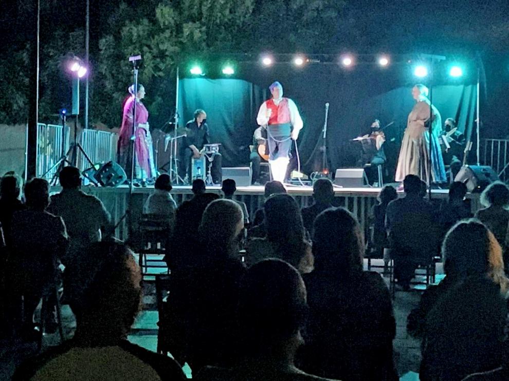 Miércoles de Cecina cierra el ciclo "Música a la fresca"