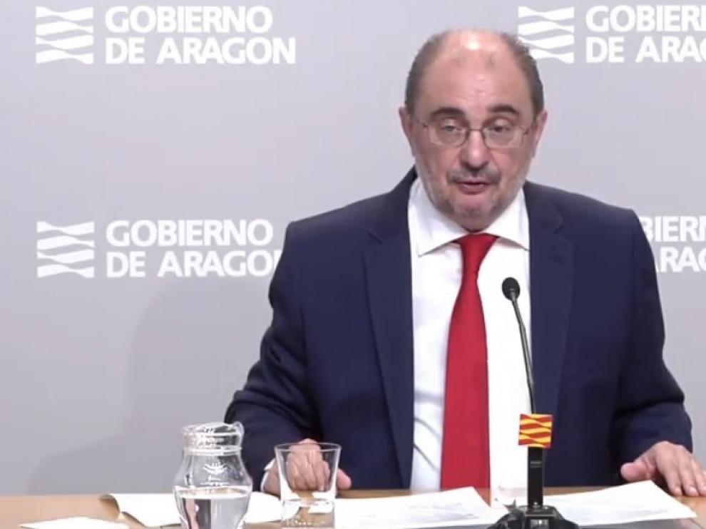 Lambán pide a Sánchez prestaciones por el cuidado de hijos sin coste para empresarios