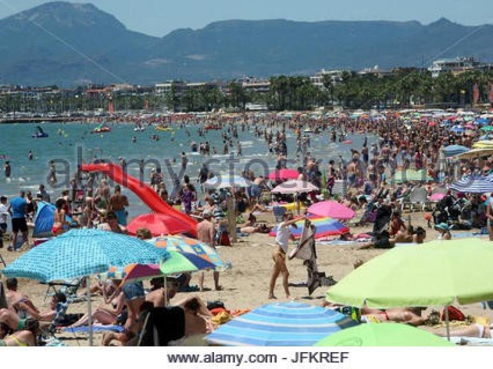 Detienen a un vecino de Huesca con documentación falsa y las llaves de 28 pisos de Salou