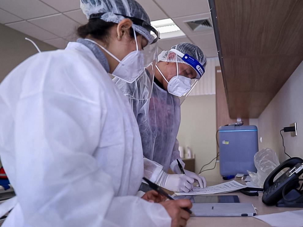 Los muertos por coronavirus superan los 900.000 tras seis meses de pandemia