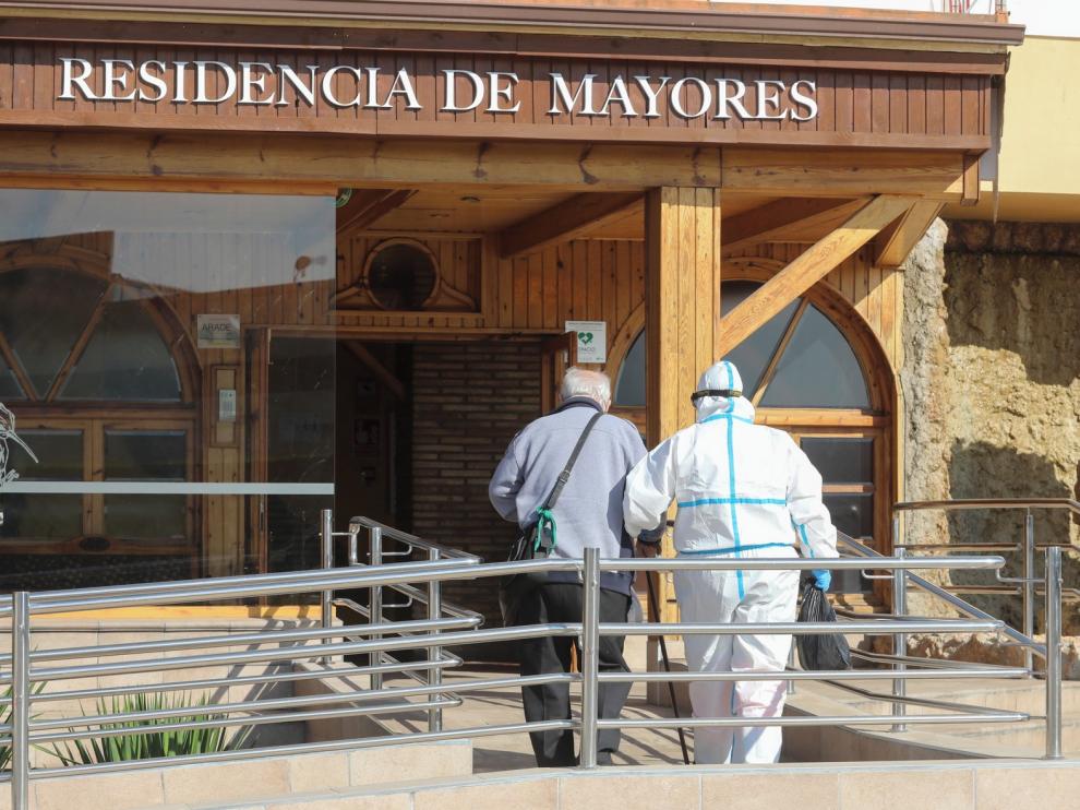La Residencia La Abubilla, de Yéqueda acoge a siete residentes negativos de la Residencia Hermanitas de los Ancianos Desamparados