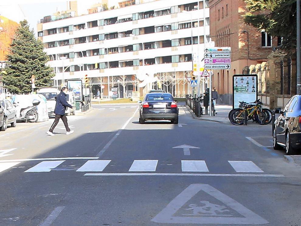 Corte de tráfico en la Avenida Monreal de Huesca