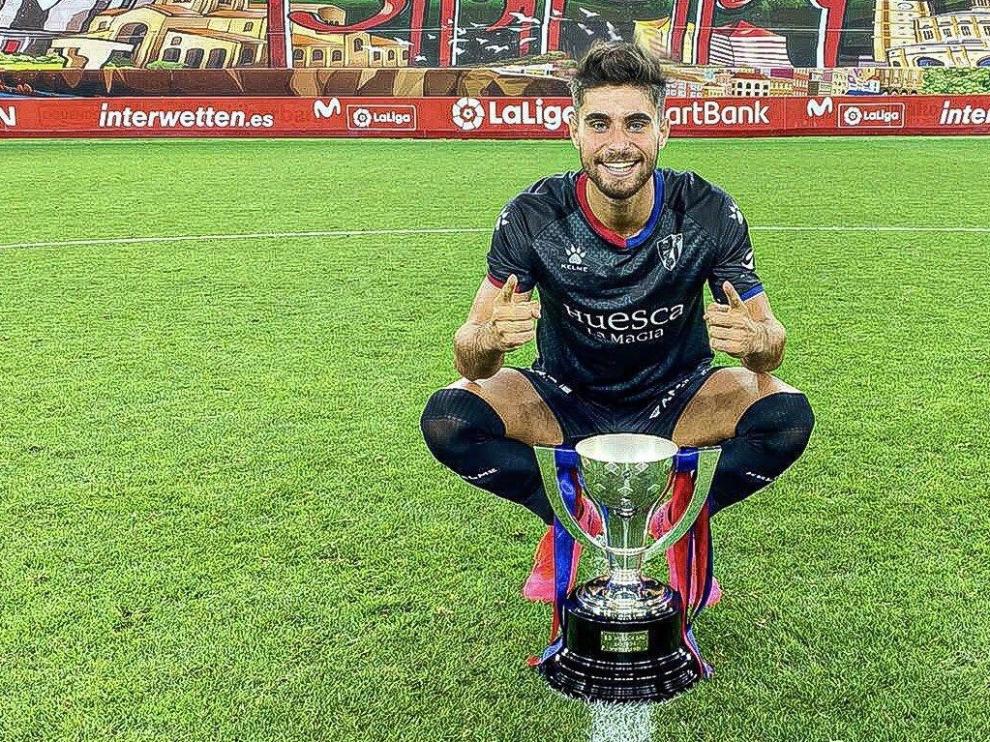 Kike Hermoso se despide del Huesca con cariño y gratitud