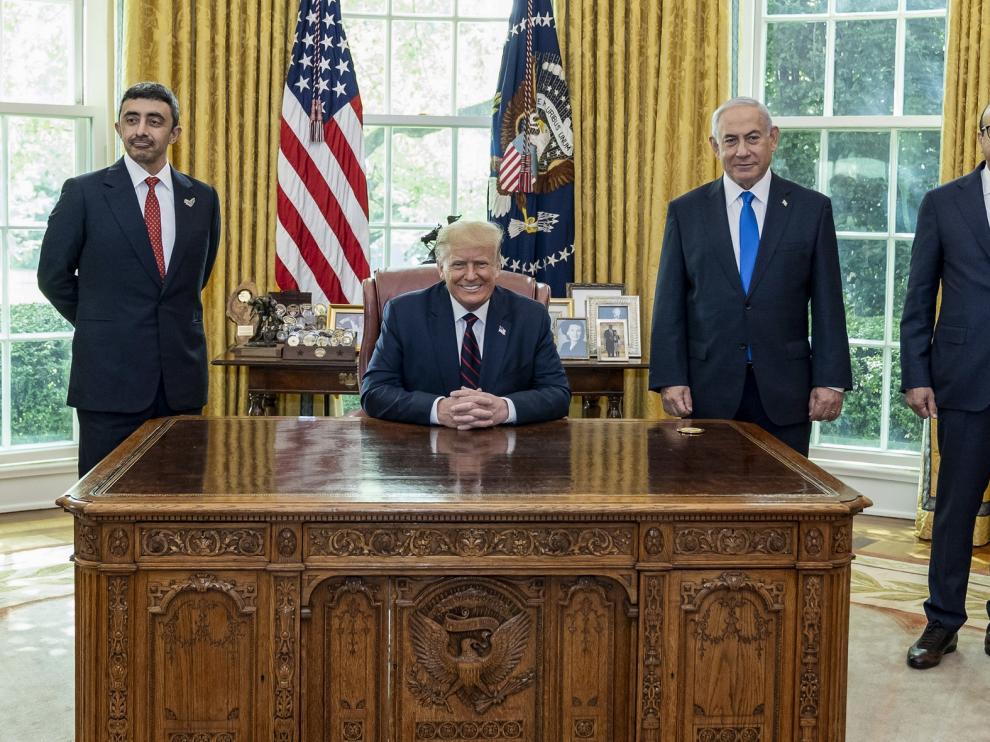 Israel establece lazos con los Emiratos y Baréin en un acto histórico en la Casa Blanca