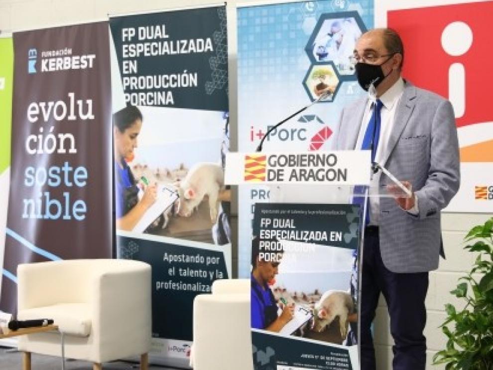 Una veintena de jóvenes inician el proyecto de Formación Profesional dual especializada en el sector porcino