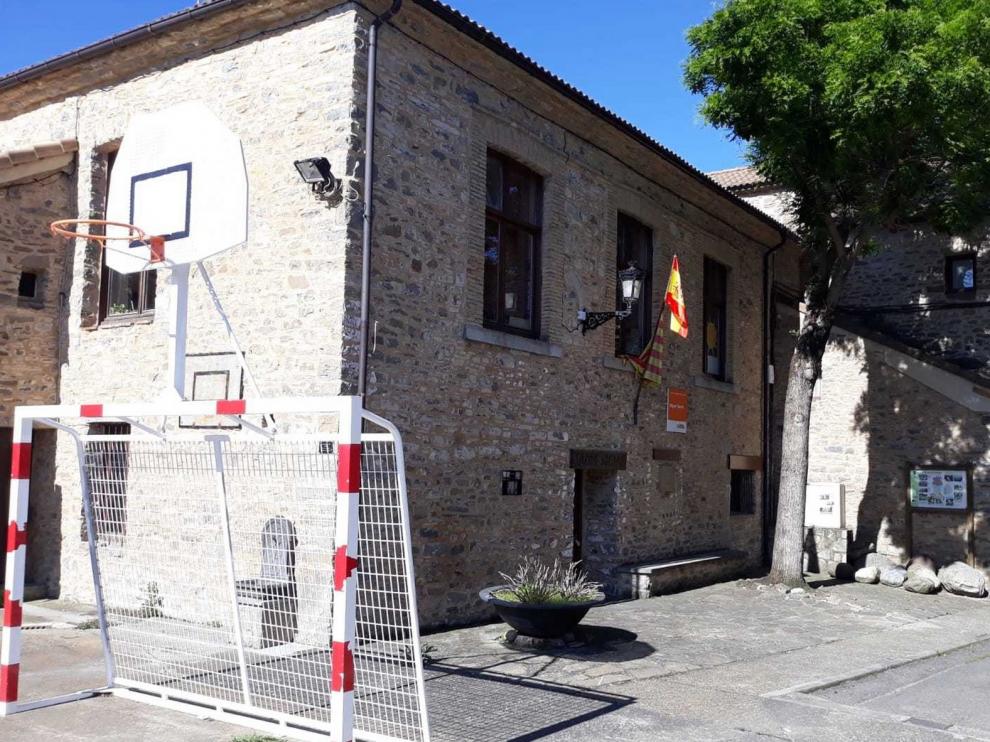La escasez de vivienda en Senegüé dificulta la llegada de vecinos