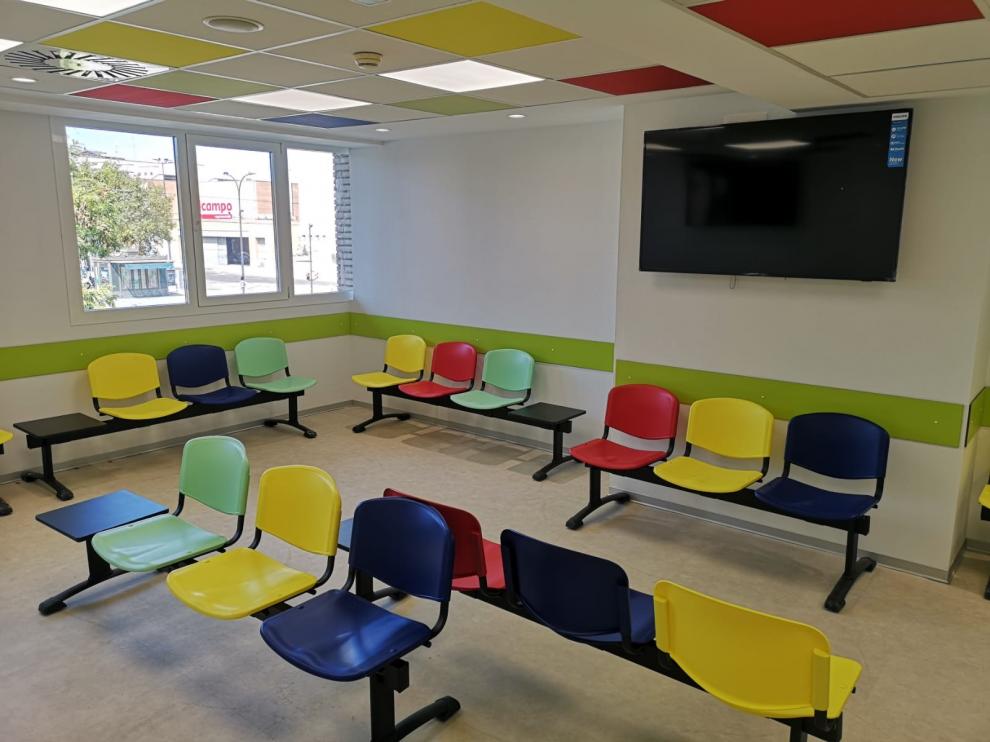 Las Urgencias del Hospital Infantil Miguel Servet renuevan la sala de espera