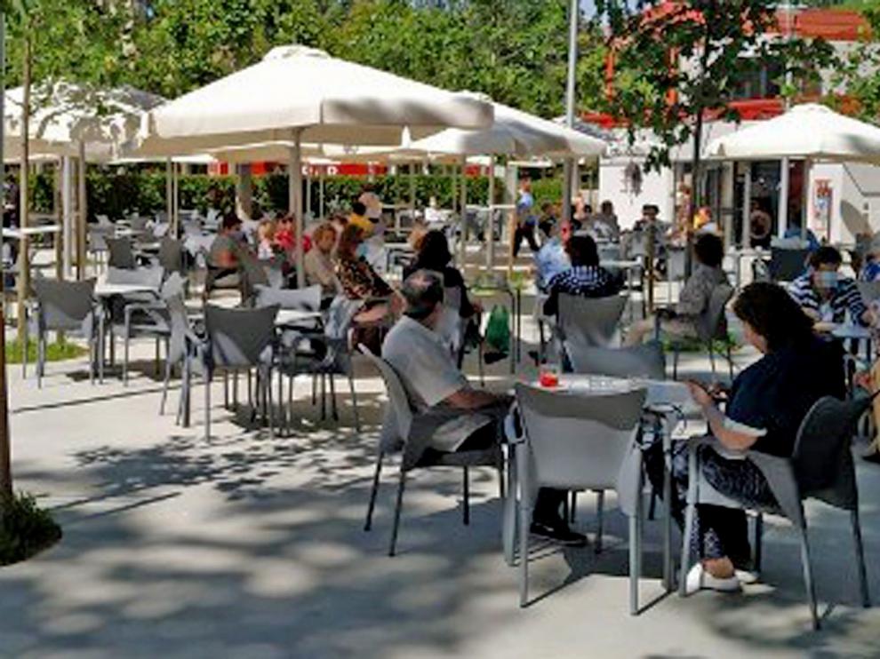 El PP reitera su propuesta de exención de la tasa de veladores en Huesca