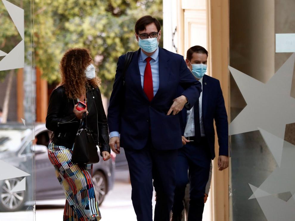 La cuarentena se reduce a diez días para contactos estrechos