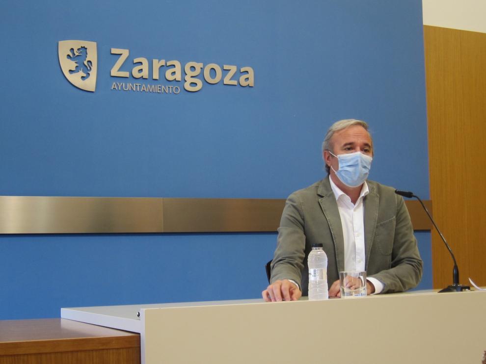 Azcón cree indefendible el borrador de Hacienda de ayudas a consistorios