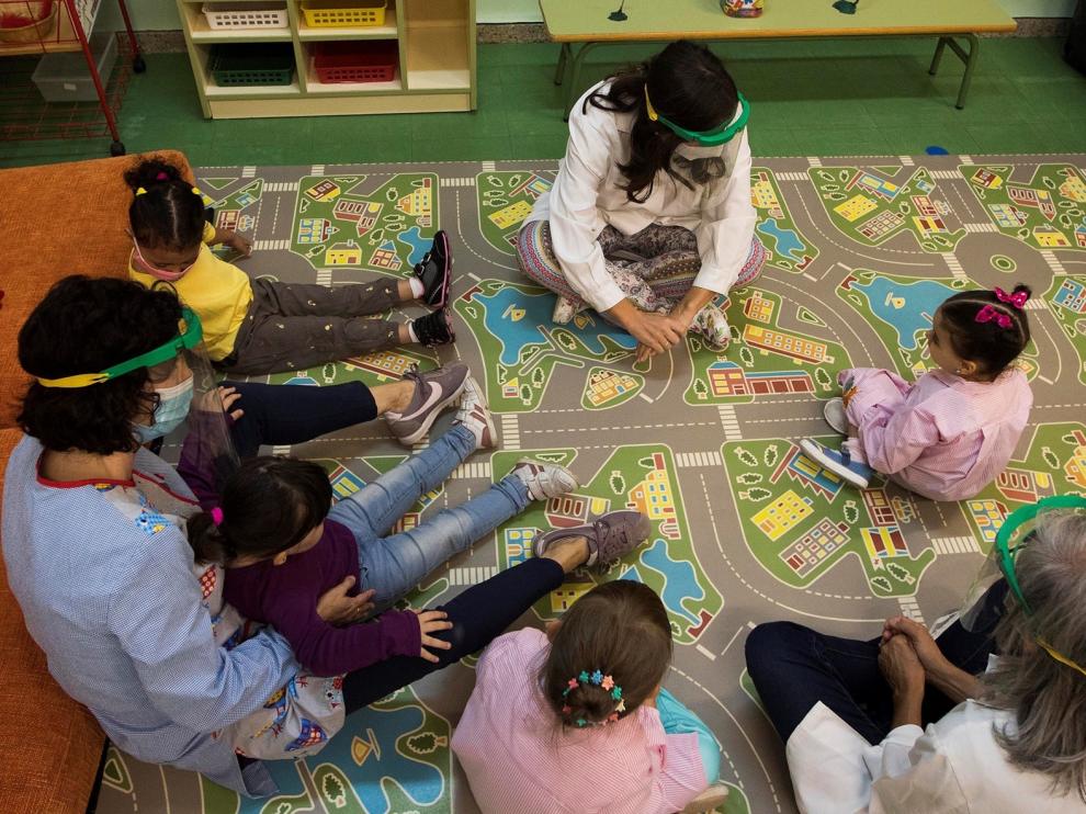 El Gobierno aprobará la baja para padres con hijos en cuarentena próximamente