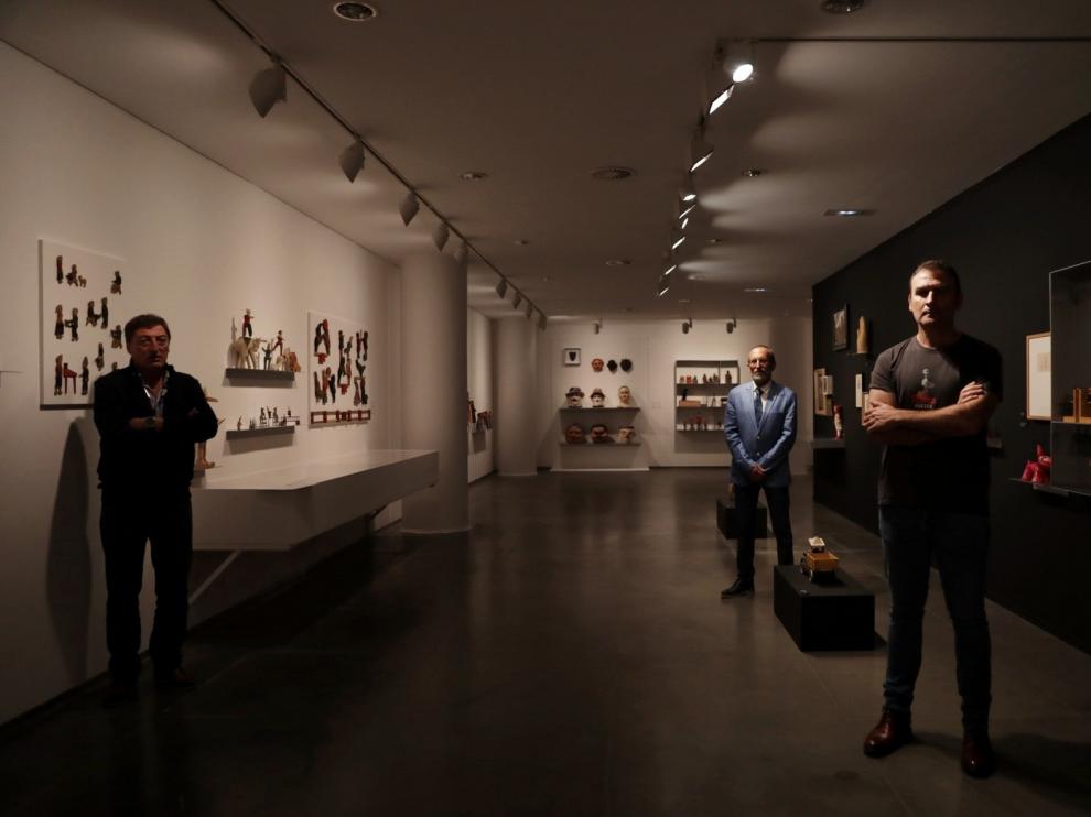 La DPH inaugura la exposición 'Arte Ingenuo. Colección Santos Lloro', con más de 700 piezas