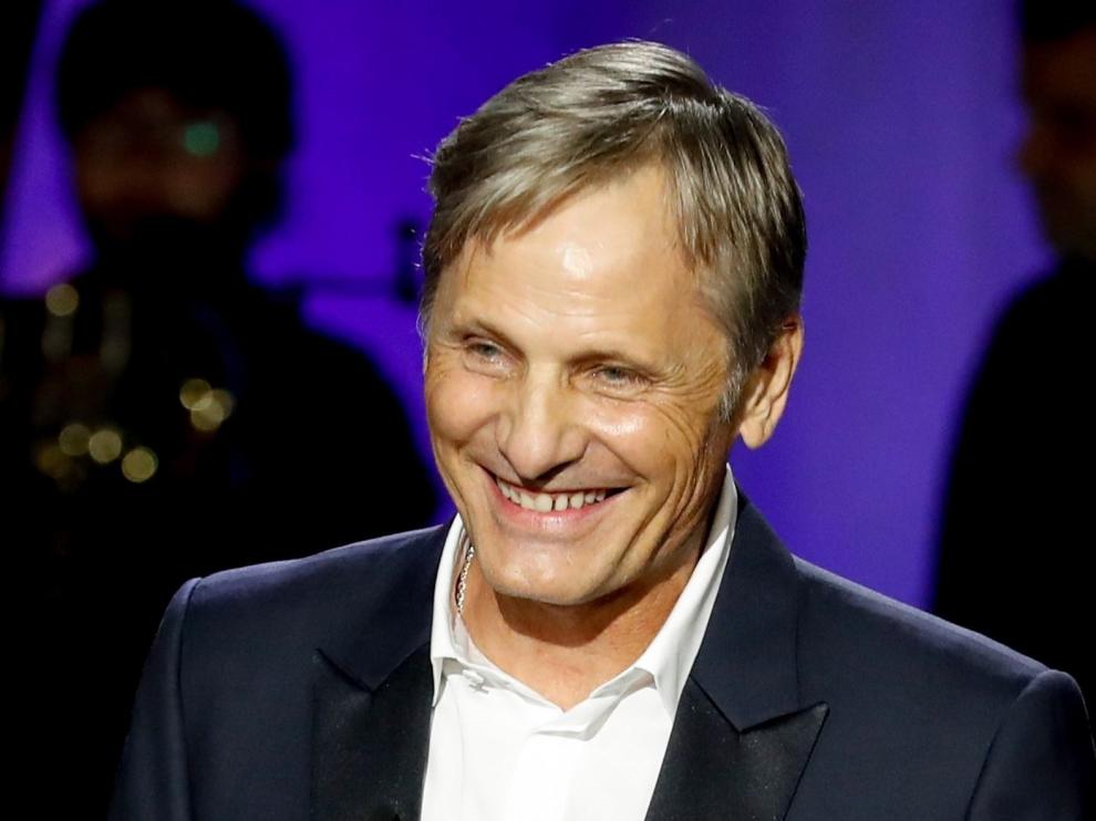 Un Premio Donostia y la camiseta de la Real Sociedad para Viggo Mortensen