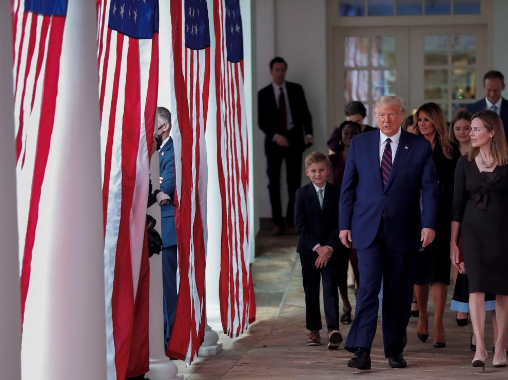 Biden acusa a Trump de usar al Supremo contra el "Obamacare"