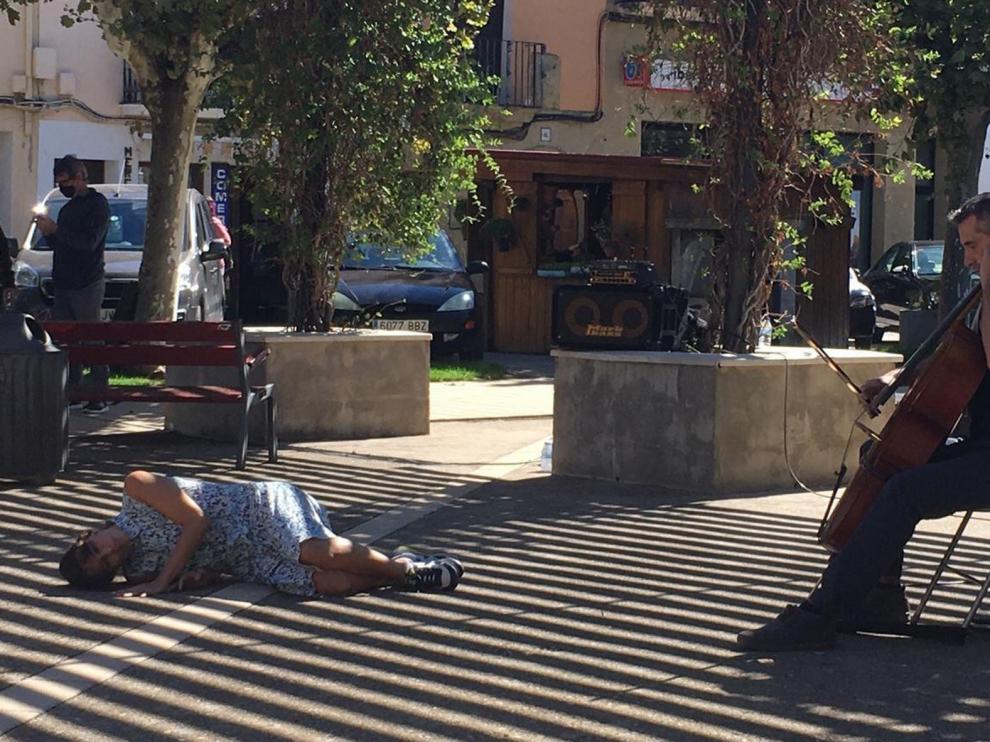 Ayerbe, "Sin Condiciones"