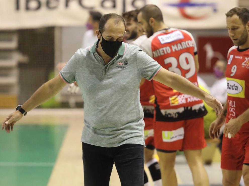 José Nolasco: "El equipo mantiene el ánimo, pero necesitamos competir"