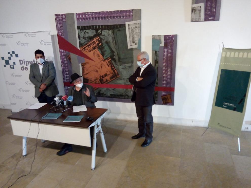 Miguel Ángel Encuentra protagoniza la exposición 'Negro Esperanza'en el Museo de Teruel