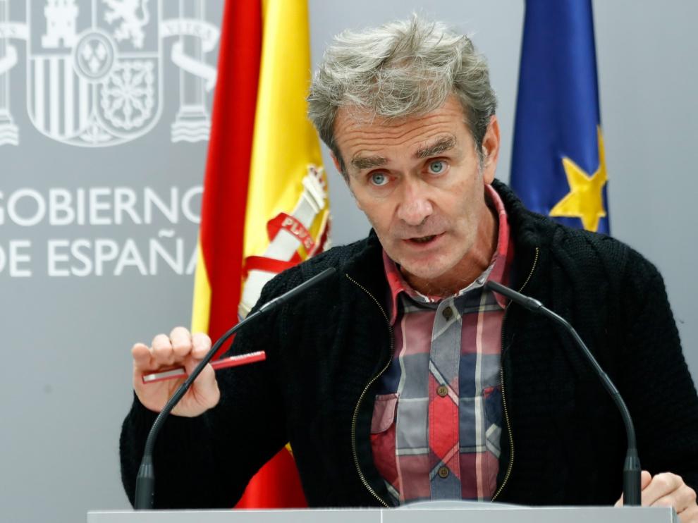 Fernando Simón ve "una pequeña tendencia ascendente" y advierte de un posible aumento en línea con la situación europea