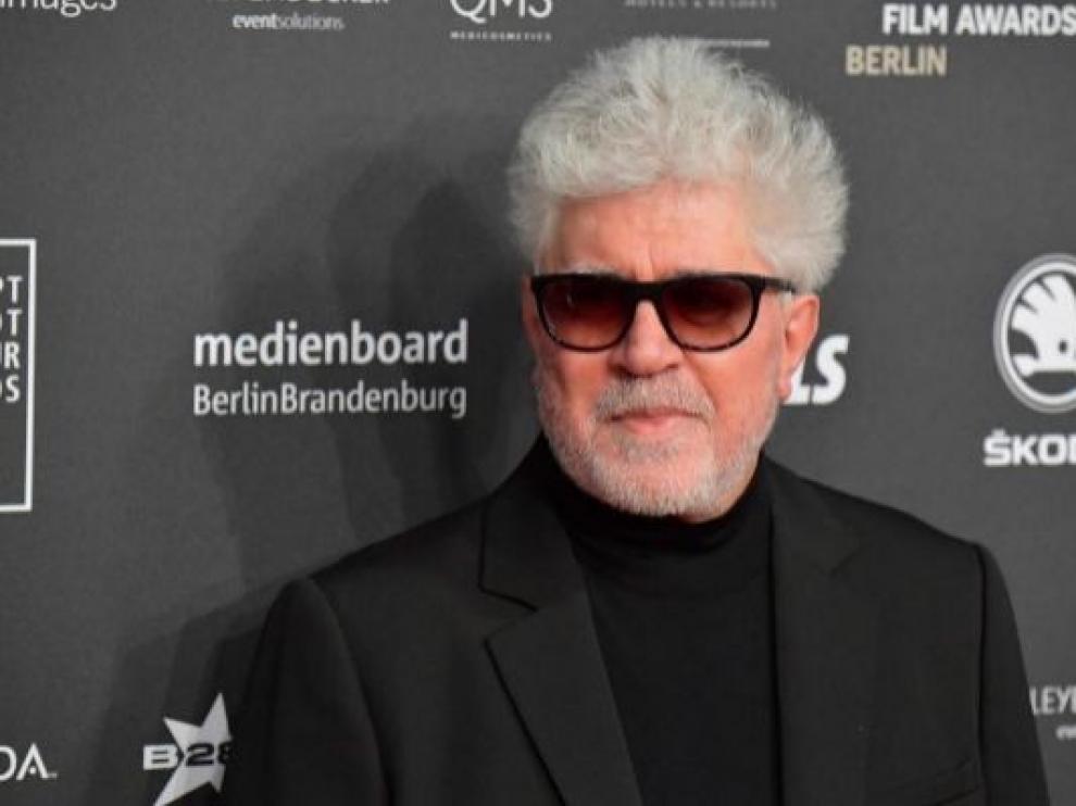 Almodóvar confiesa que le hubiera gustado dirigir un capítulo de "Patria"