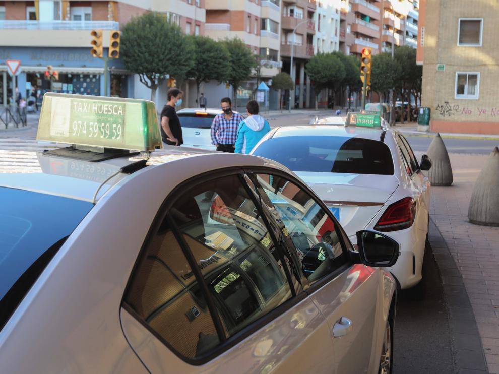 La facturación de los taxistas de Huesca cae un 75 % entre semana por las restricciones por covid