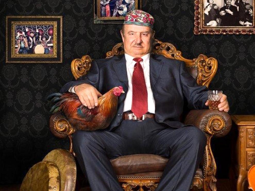 "El maravilloso reino de Papa Alaev", un vibrante retrato