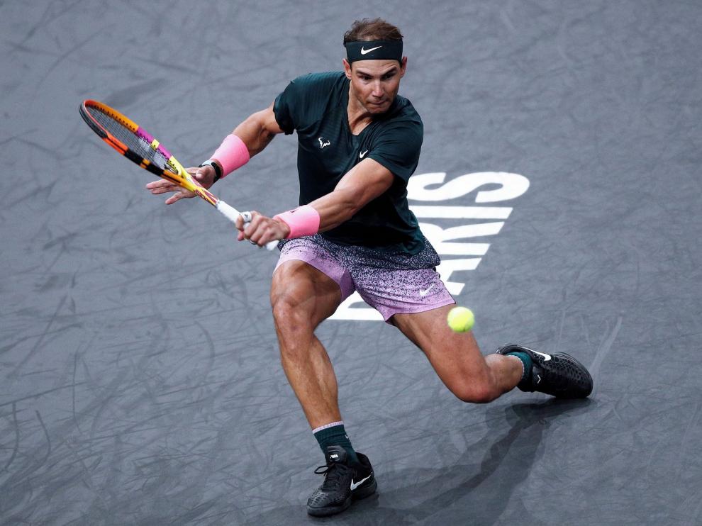 Nadal avanza a cuartos de final en París para citarse con Pablo Carreño