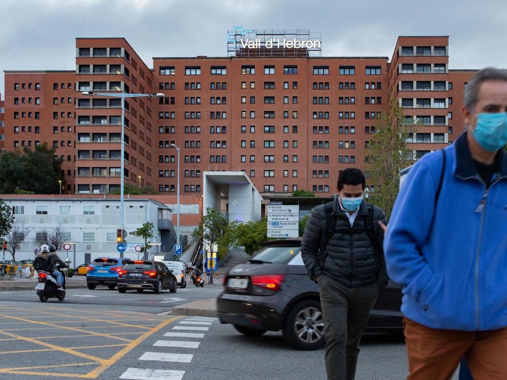 Los récord de contagios endurecen las restricciones