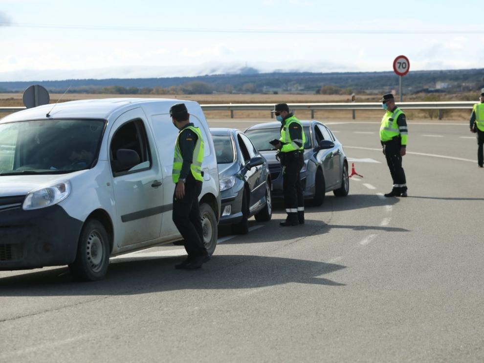 El primer fin de semana con las nuevas restricciones se salda con más de 850 propuestas de sanción en Aragón