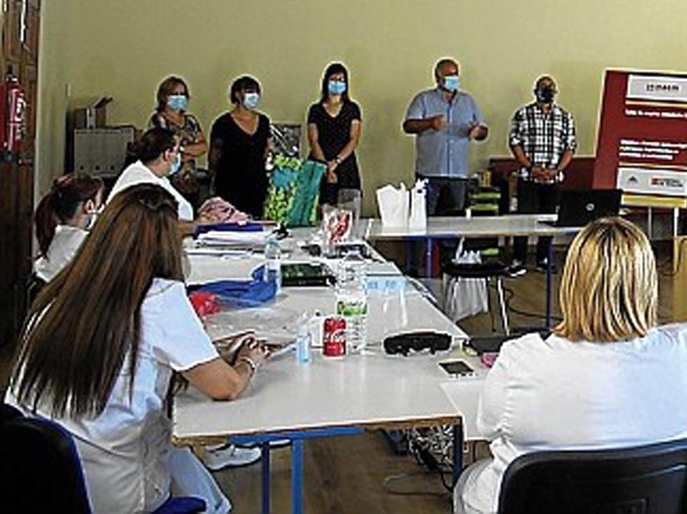 Los Monegros imparte talleres de cuidado de ancianos en "Atenderte"