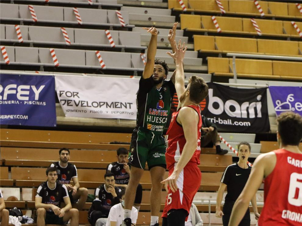 Olin Carter se marcha del Levitec Huesca