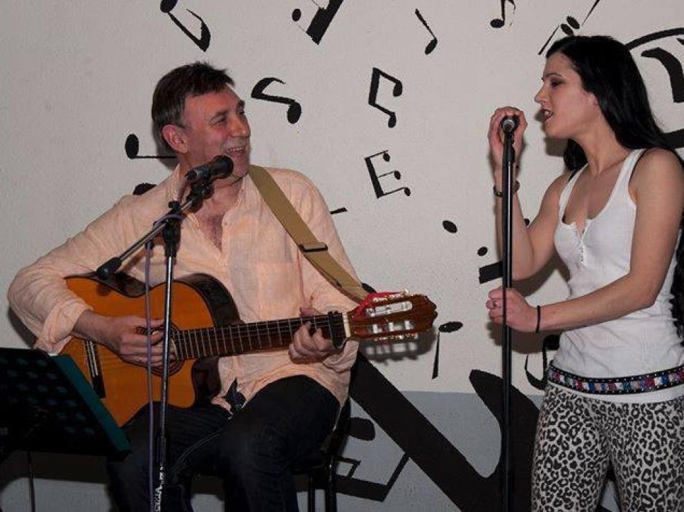 Isabel Marco hace su particular homenaje a Carbonell en Youtube