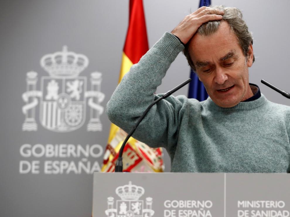 Simón afirma que los datos de covid apuntan a una estabilización, pero hay que ser muy prudentes