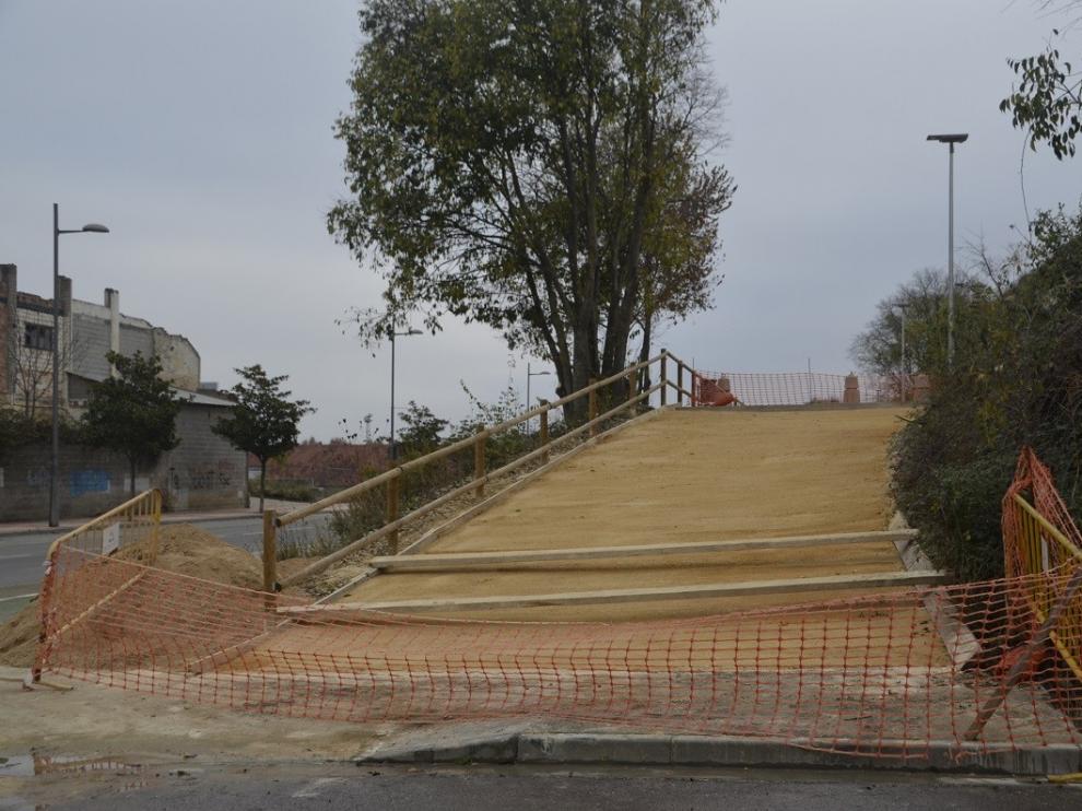 El Ayuntamiento de Barbastro pavimenta el acceso al primer tramo de la futura Vía Verde