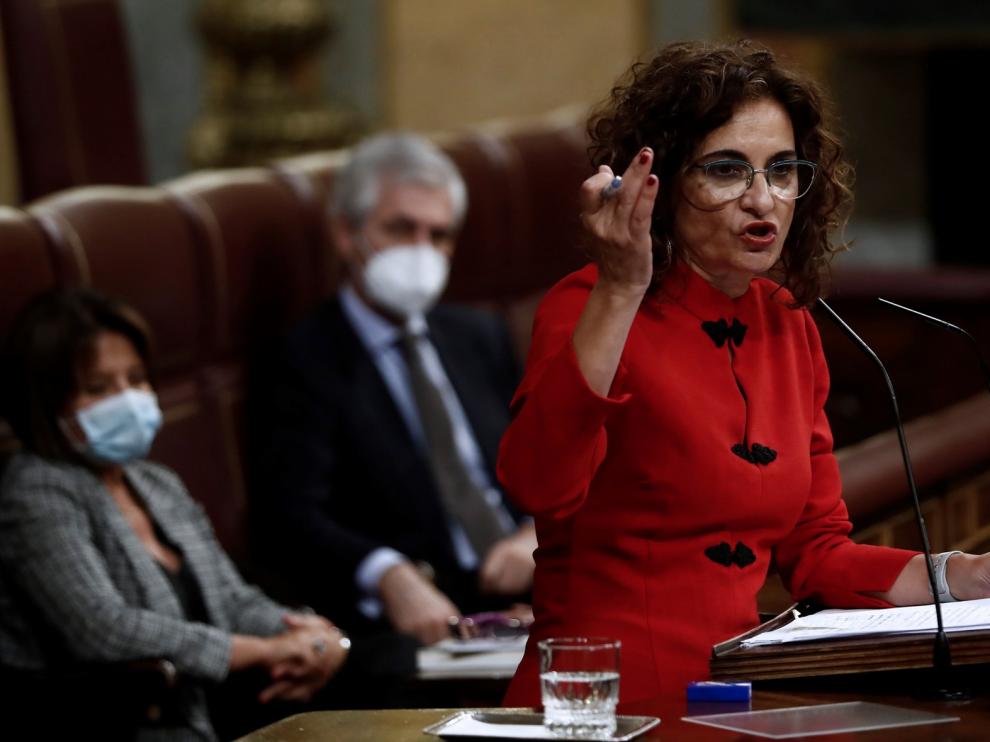 Hacienda urge a la unidad ante un presupuesto contra la covid