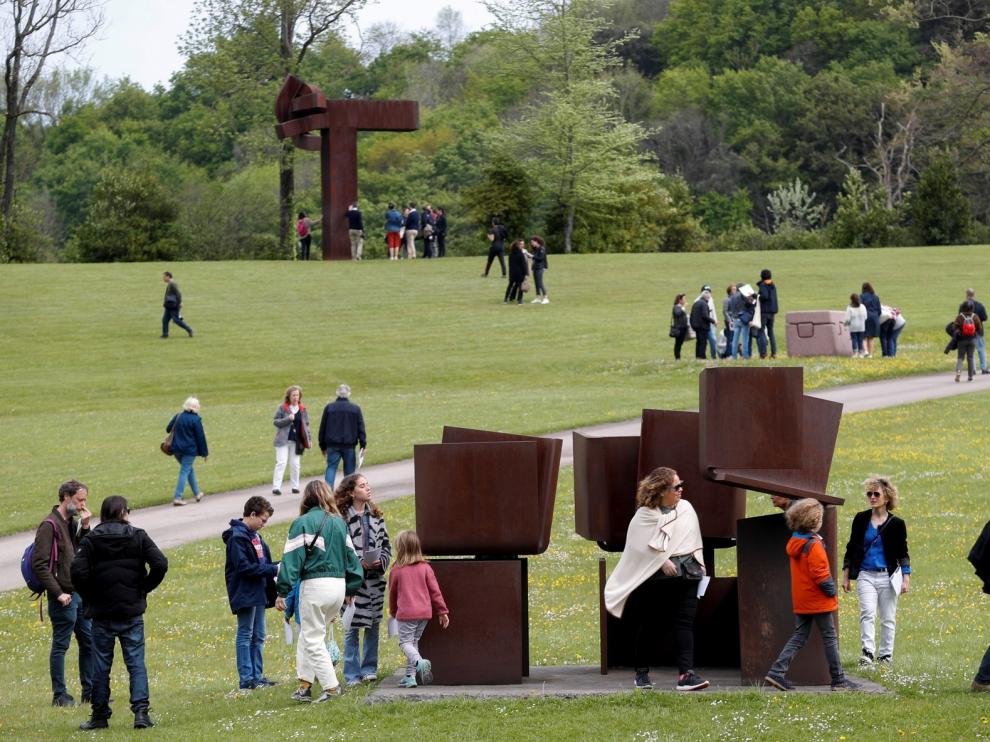Chillida y Otegui