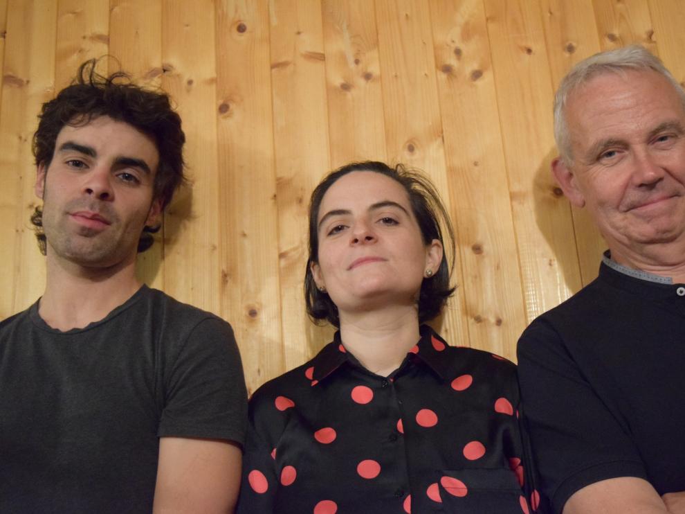 Frágil Gigante: "La improvisación es parte de nuestra forma de vida"