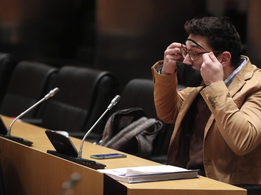 Piden que Cataluña gestione las becas