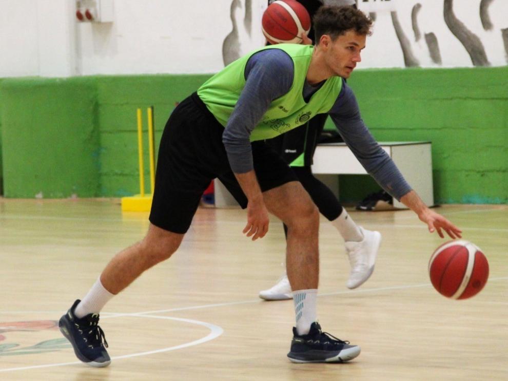 Van Oostrum: "El Peñas me llamó y me hizo mucha ilusión"